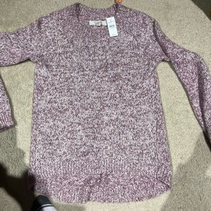 Loft mauve/white.  New with tags size M. Very soft material. Great with leggings